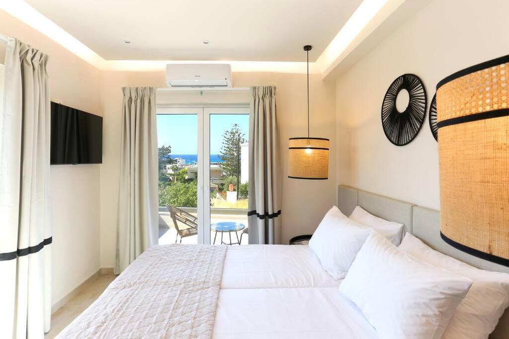 Villa Constantino With Heated Pool Kato Gouves エクステリア 写真
