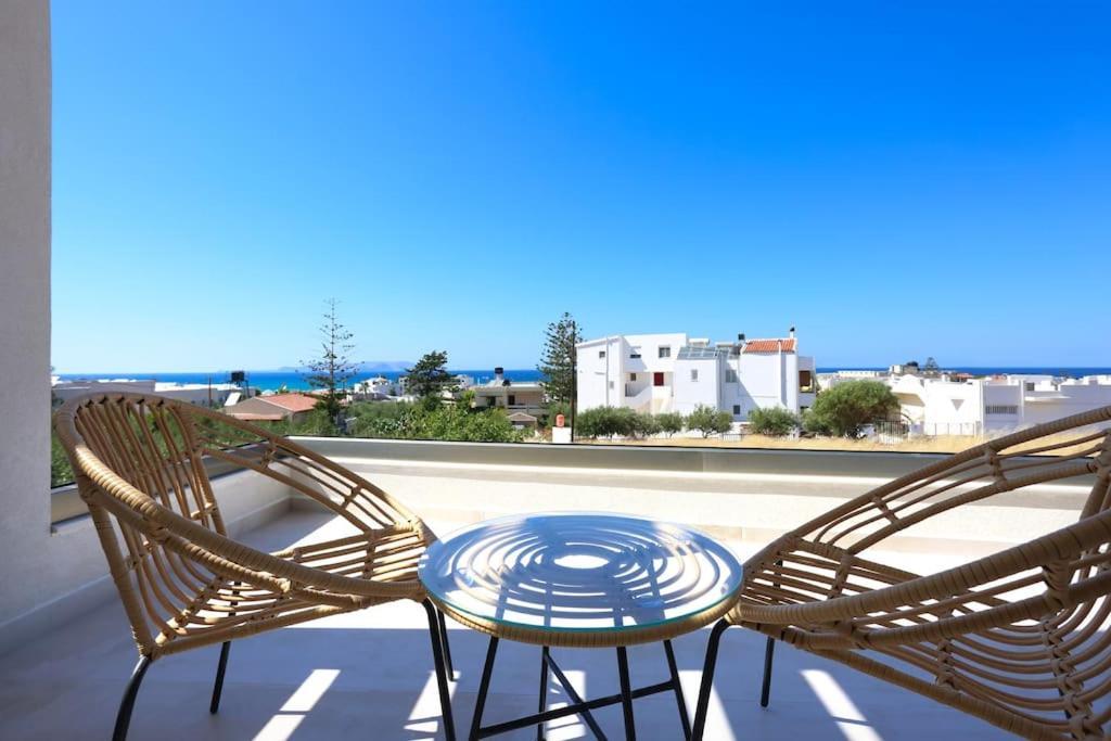 Villa Constantino With Heated Pool Kato Gouves エクステリア 写真