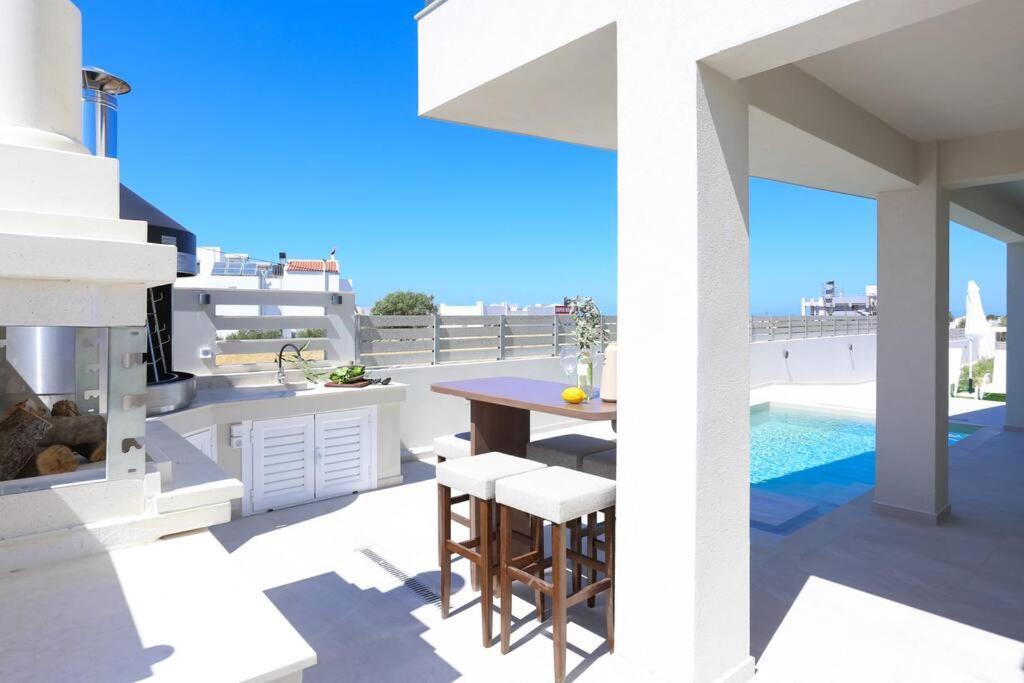 Villa Constantino With Heated Pool Kato Gouves エクステリア 写真