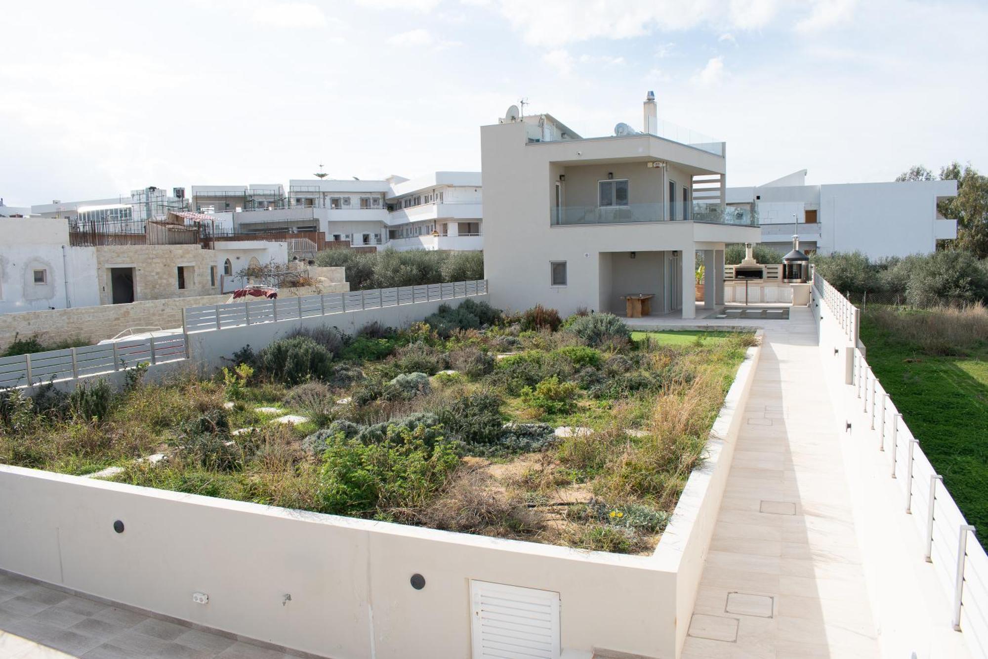 Villa Constantino With Heated Pool Kato Gouves エクステリア 写真